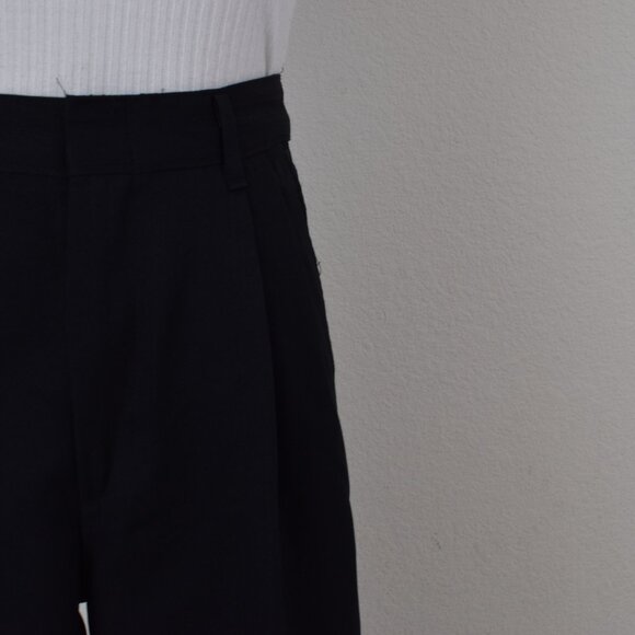 Vintage 90s Black Pleated Polyester Straight Leg Pants | 28 waist‎ - Picture 3 of 9